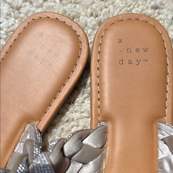A New Day Silver Braided Sandals - Picture 2 of 4